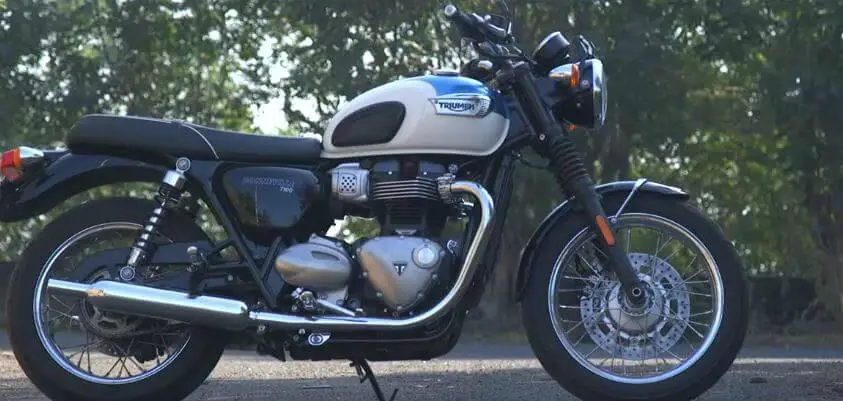 TRIUMPH T100 BONNEVILLE